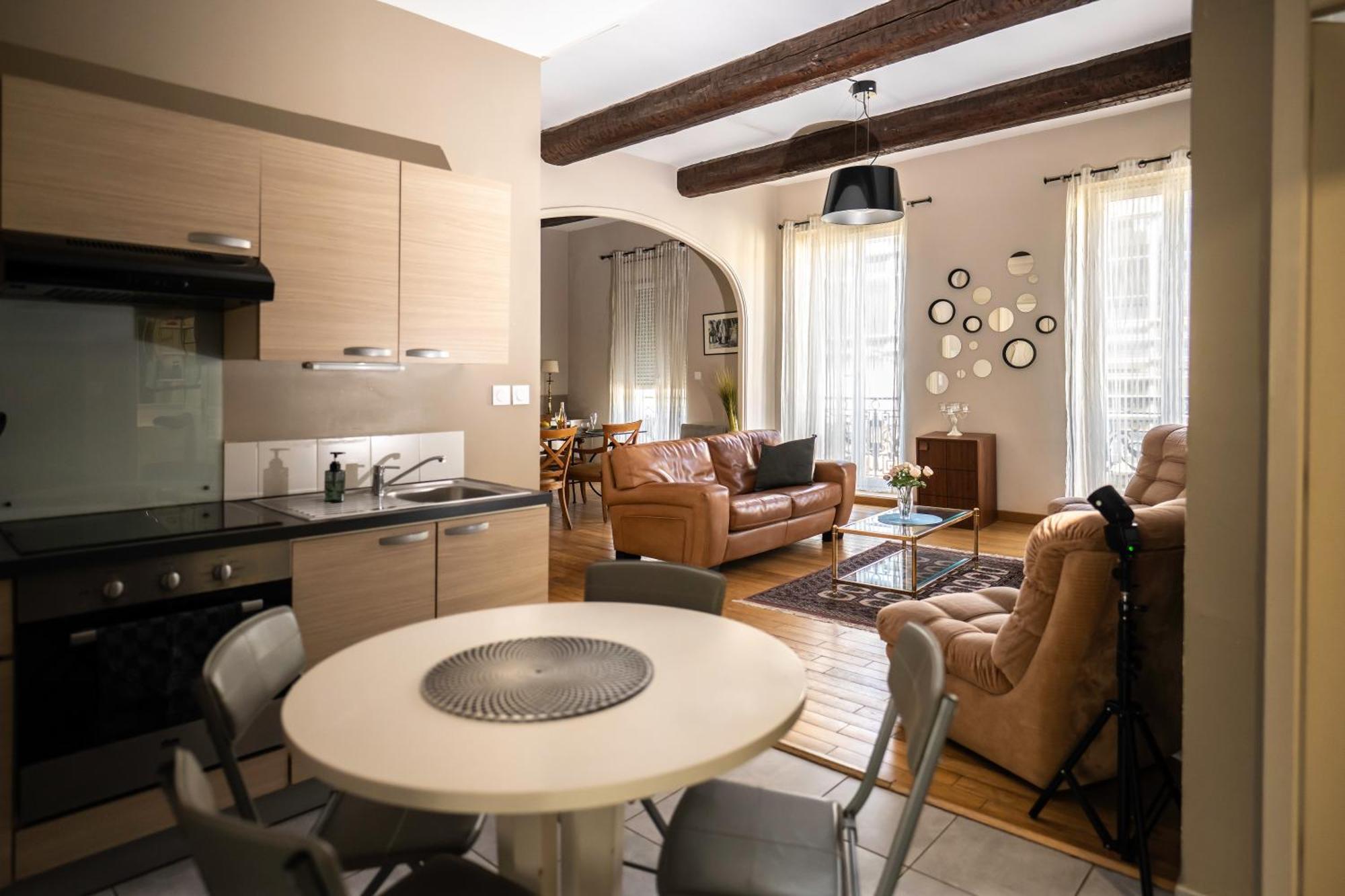 "Air D'Antan"-Meuble De Tourisme 3 Etoiles -Residence "Les Logis De Beziers"-Garage Optionnel-Coeur De Ville-Plages A 16Km ! Εξωτερικό φωτογραφία