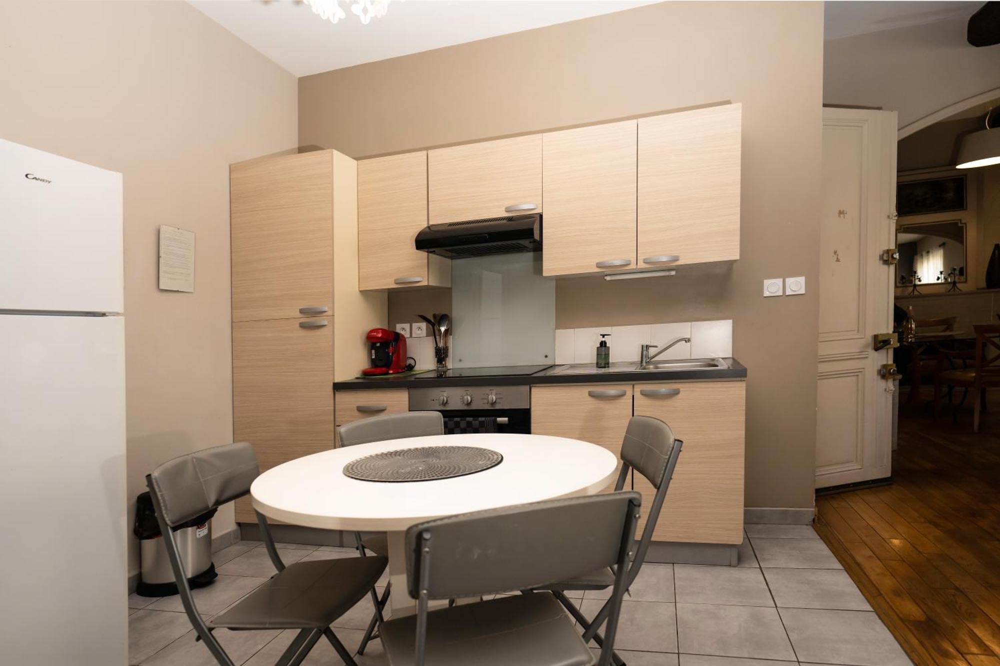 "Air D'Antan"-Meuble De Tourisme 3 Etoiles -Residence "Les Logis De Beziers"-Garage Optionnel-Coeur De Ville-Plages A 16Km ! Εξωτερικό φωτογραφία
